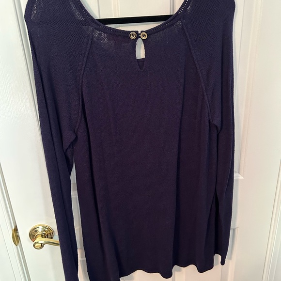 Lilly Pulitzer summer weight navy sweater EUC never worn - Picture 3 of 3